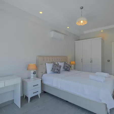 Mera-42 Aymera 别墅 *